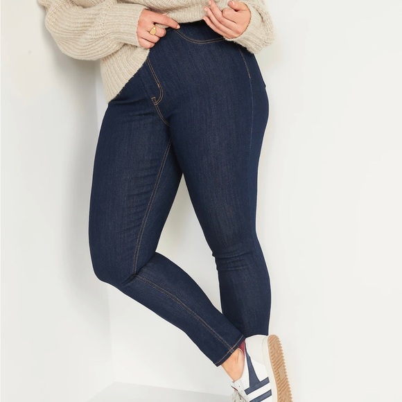 Old Navy Super-Skinny Denim Mid-Rise Jeggings - Picture 3 of 5